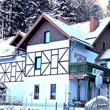 Dom Potok Bed & Breakfast คาร์ปัตซ์ ภายนอก รูปภาพ